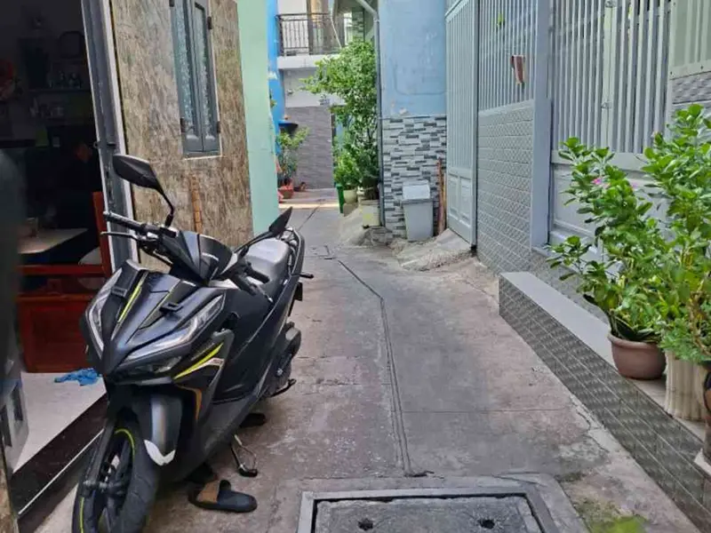 Nhà riêng 4 tầng 5 phòng ngủ trên diện tích 36.6m2 tại Quận 11, giá cạnh tranh... Bán nhà riêng tại Minh Phụng, Hồ Chí Minh 01