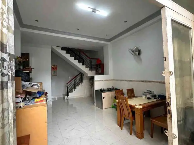 B án nhà Cô Giang - Phan Đình Phùng - cầu Kiệu Q.PN
3 Tầng ngang 4,5m X 1Om sổ hồng công nhận 33mv... Bán nhà riêng tại Cầu Kiệu, Hồ Chí Minh 01
