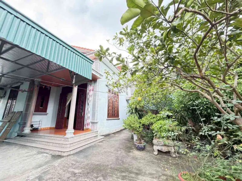 Bán nhà riêng 1 tầng hướng Bắc tại xã Cẩm Thịnh với sân vườn rộng và khu đỗ xe ô tô... Bán nhà riêng tại Cửa Ông, Quảng Ninh 01