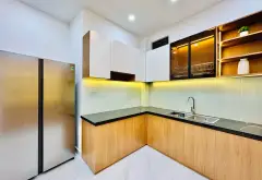 Bán nhà 4 tầng 6PN tại Thích Quảng Đức, giá 8.9 tỷ... Bán nhà riêng tại Đức Nhuận, Hồ Chí Minh 09
