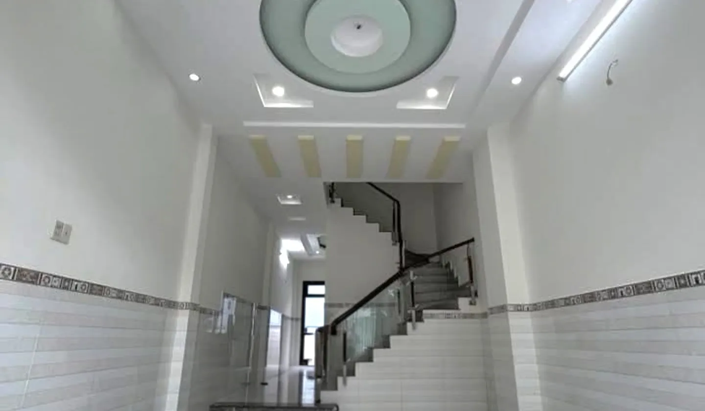 BÁ.N NHÀ ĐẸP CẬP LÊ TRỌNG TẤ.N - NGÃ TƯ GÒ MÂ.Y - HẺM ÔTÔ - 4PN - ( 4X19M )... Bán nhà riêng tại Bình Tân, Hồ Chí Minh 01