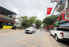🌺3 Ô TÔ TRÁNH-KINH DOANH SẴN DÒNG TIỀN-GẦN TRƯỜNG HỌC CÁC CẤP-KCN BẮC THĂNG LONG CÁCH 300M-SANG PH... Bán nhà mặt phố tại Thiên Lộc, Hà Nội 03