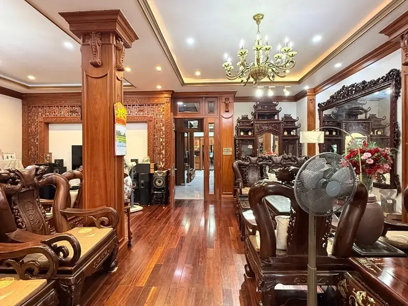 Bán nhà mặt phố 5 tầng tại Tân Sơn Nhất, diện tích 167m2... Bán nhà mặt phố tại Tân Sơn Nhất, Hồ Chí Minh 01