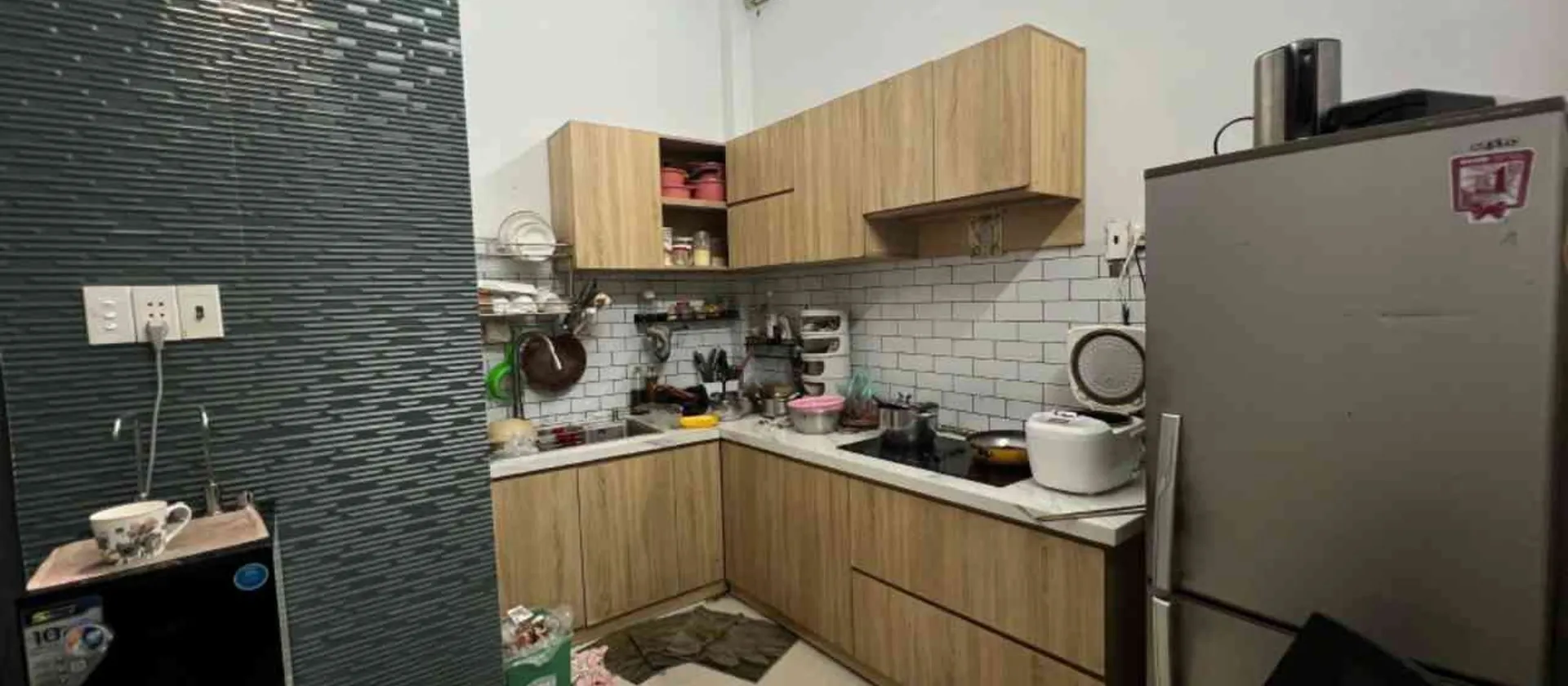 Nhà cần bán , mới đẹp , 2 tầng, 4pn, 2wc, rộng rãi, xem ưng ngay... Bán nhà riêng tại Chánh Hưng, Hồ Chí Minh 01