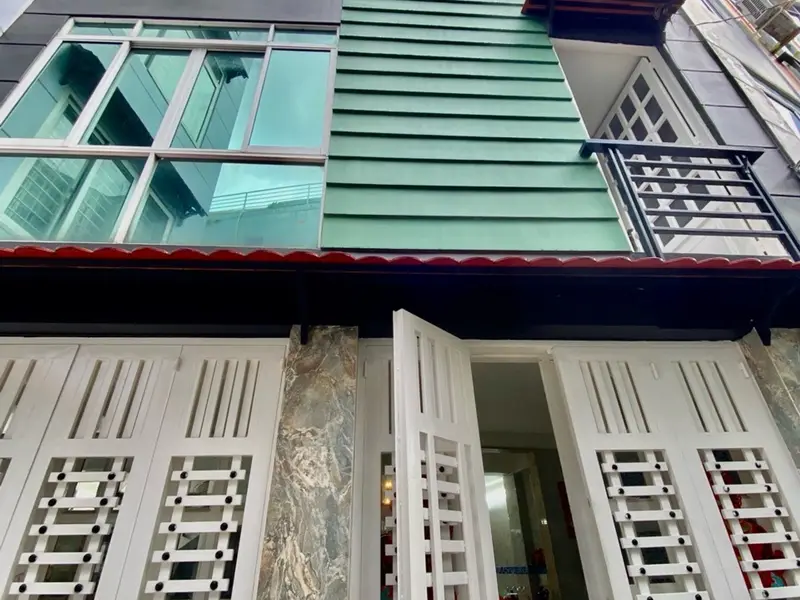 CHỦ GIẢM MẠNH SÁT KHU PHAN XÍCH LONG - 5 TẦNG NGANG KHỦNG 6M - TẶNG FULL NỘI THẤT - NHỈNH 8 T.Ỷ.... Bán nhà riêng tại Gia Định, Hồ Chí Minh 01