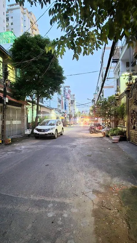 Bán nhà 5 tầng Phú Thạnh Tân Phú giá 10.8 tỷ diện tích 66m2... Bán nhà riêng tại Phú Thạnh, Hồ Chí Minh 01