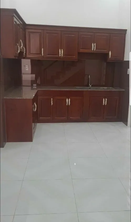 Nhà 3 tầng 115m² gần chợ Hiệp Thành, quận 12, giá hợp lý... Bán owner_side tại Tân Thới Hiệp, Hồ Chí Minh 01
