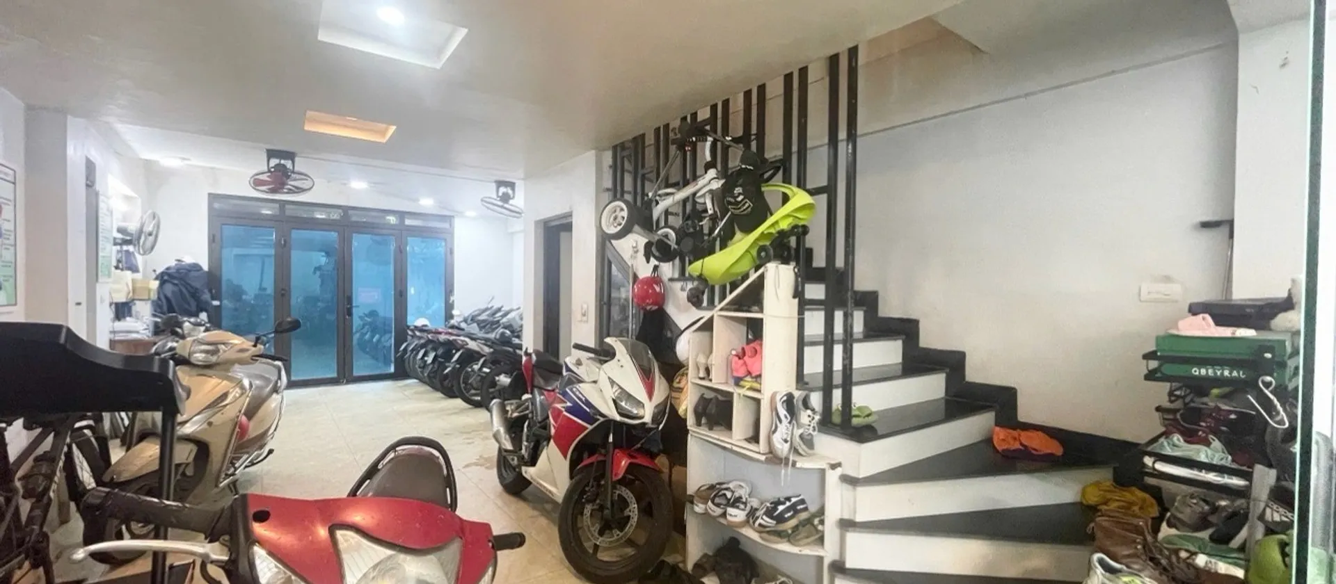 Nhà phố lô góc 5.5 tầng bên Minh Khai, không gian sống thượng lưu giữa lòng đô thị... Bán nhà riêng tại Tương Mai, Hà Nội 01