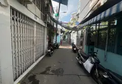 Nhà cấp nát hẻm xe hơi tại quận 8 42m² giá 5,3 tỷ 0948769331... Bán nhà riêng tại Bình Đông, Hồ Chí Minh 04