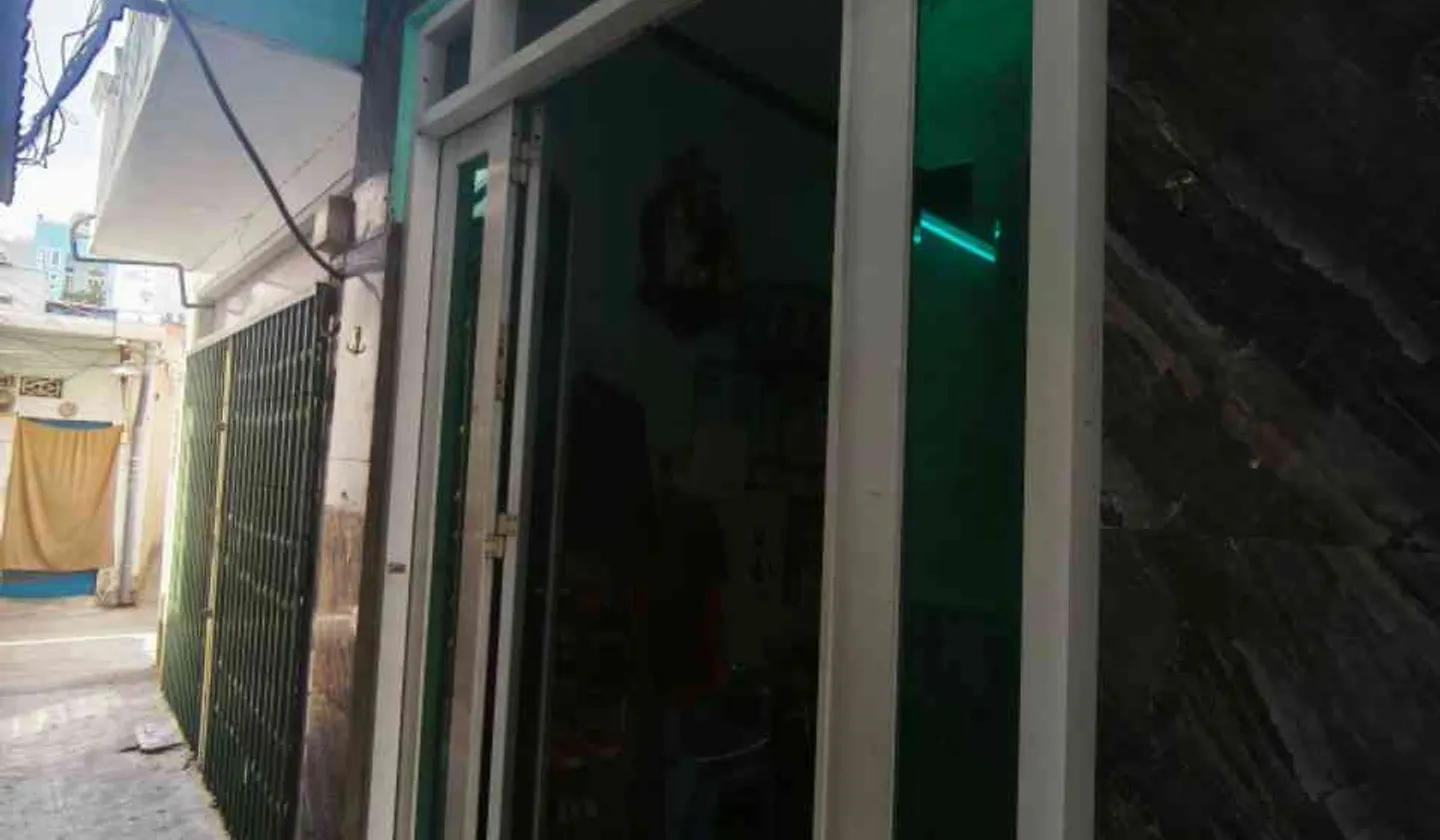 Nhà 3 tầng nhỏ xinh sát Tân Bình, giá siêu hợp lý... Bán nhà riêng tại Tân Phú, Hồ Chí Minh 01