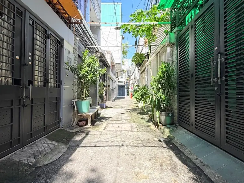 Nhà mới 1 trệt 1 lửng 49m2 tại Tân Sơn Nhì giá hợp lý, cơ hội không thể bỏ lỡ... Bán nhà riêng tại Tân Sơn Nhì, Hồ Chí Minh 01