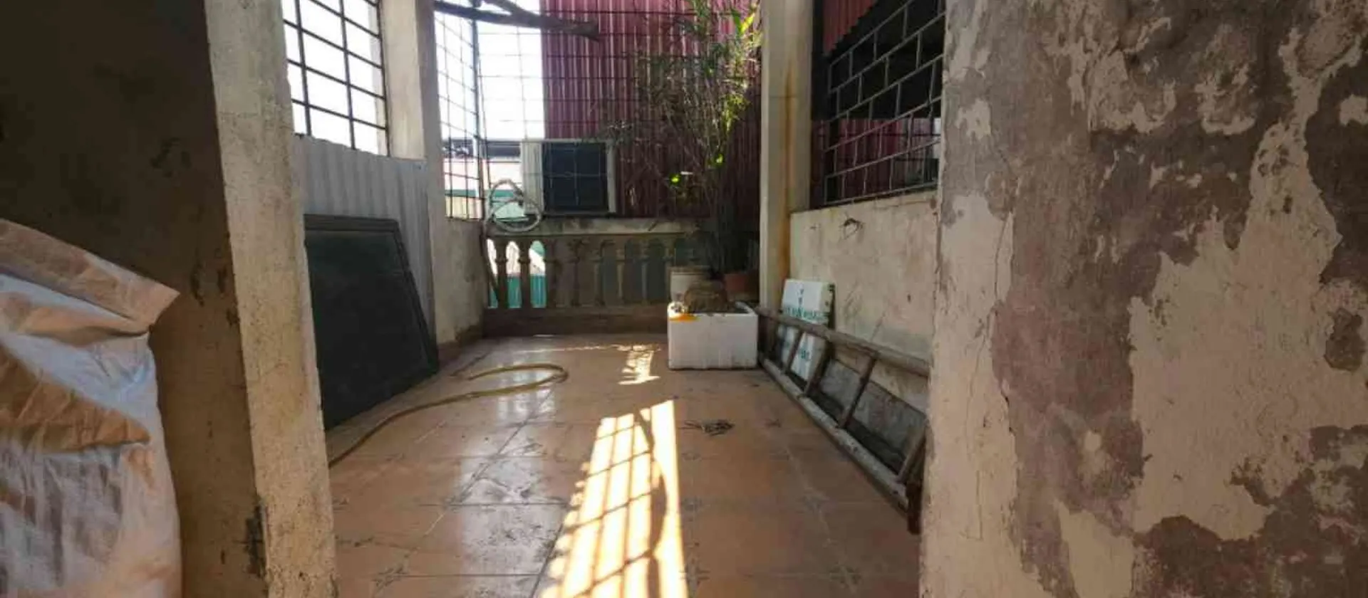 NHÀ MẶT NGÕ ĐỘI CẤN GIÁ RẺ 5,8 tỷ diện tích 16m2, 5 tầng, mặt tiền 3m
LH 0929344308... Bán nhà riêng tại Ba Đình, Hà Nội 01