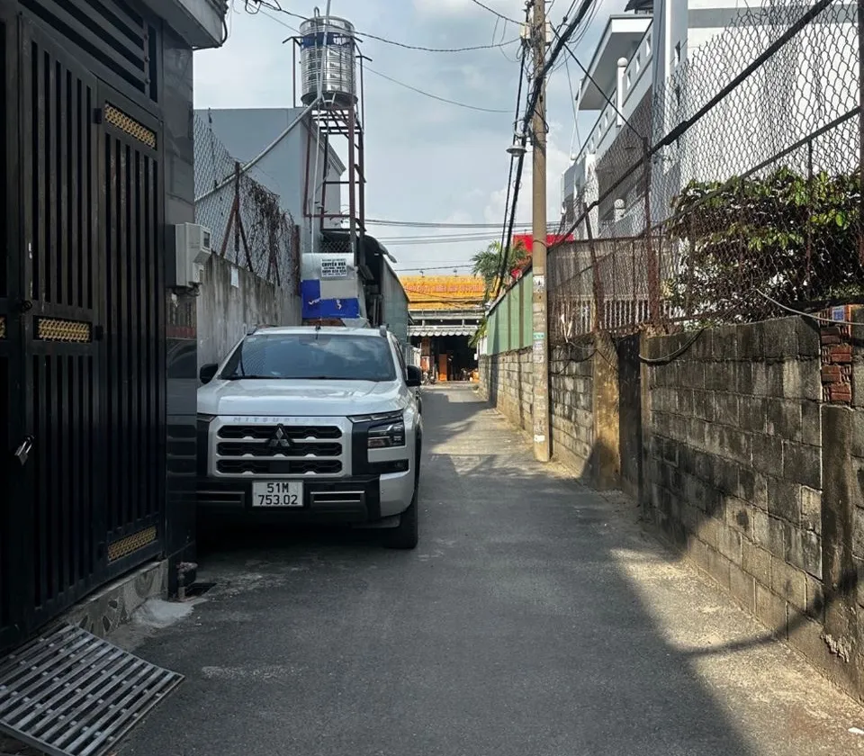 TÌM CHỐN ỔN ĐỊNH Ở Q12? NHÀ MỚI 75m2 - HẺM XE HƠI 1 TRỤC- P. THỚI AN - Q12... Bán nhà riêng tại Tân Thới Hiệp, Hồ Chí Minh 01