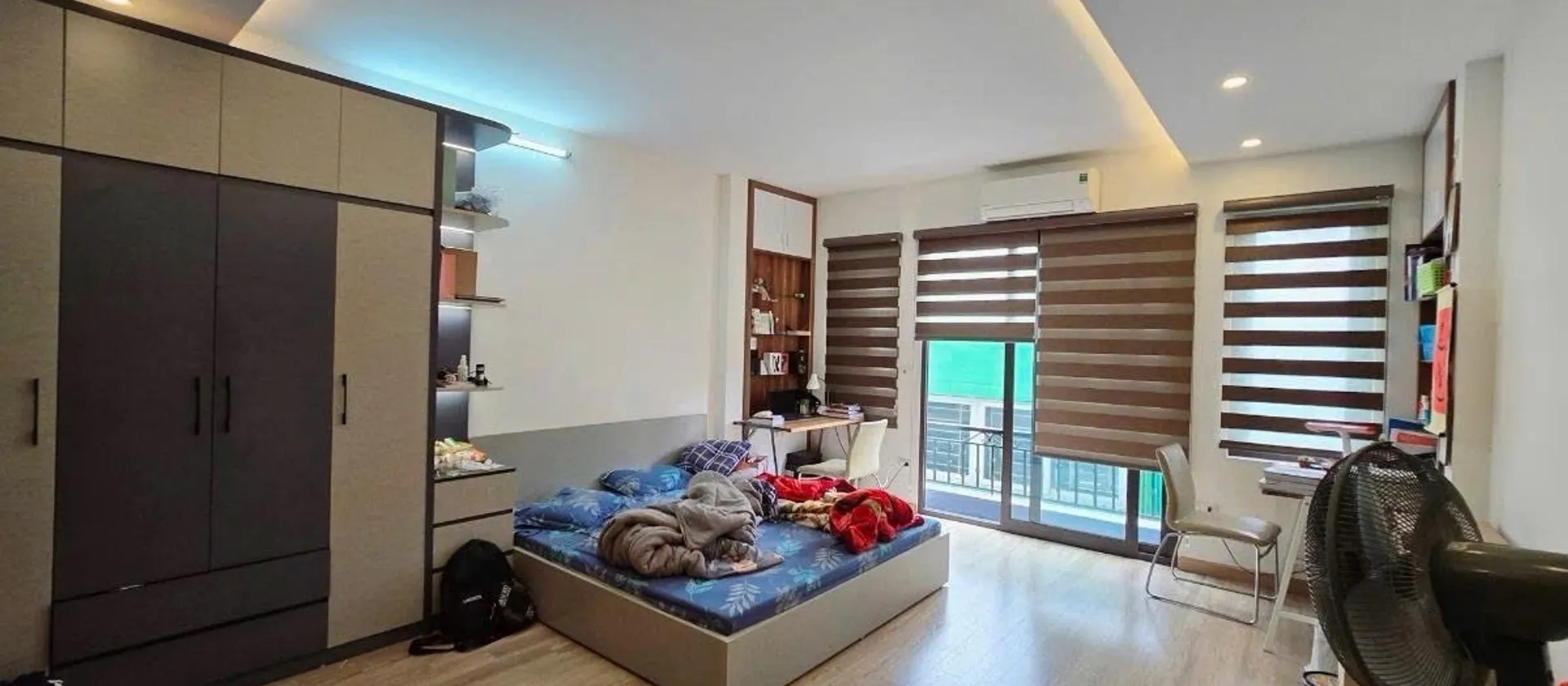Nhà đẹp Cầu Giấy, ở ngay, ngõ nông thoáng sáng... Bán nhà riêng tại Cầu Giấy, Hà Nội 01