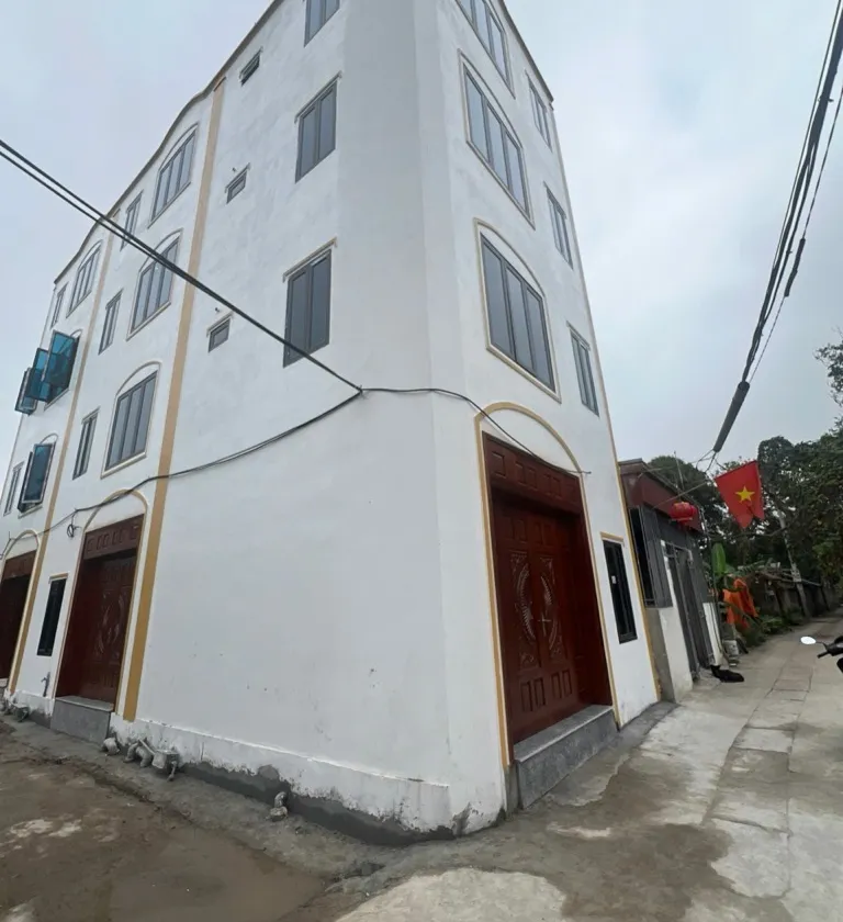 LÔ GÓC 2 MẶT THOÁNG - Ô TÔ ĐỖ CỬA, NGÕ THÔNG - NHÀ XÂY MỚI ĐẸP... Bán owner_side tại Chương Mỹ, Hà Nội 01