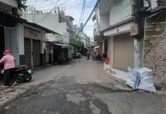 Nhà phố tiện xây mới hẻm xe hơi quận trung tâm... Bán nhà riêng tại Cầu Kiệu, Hồ Chí Minh 02