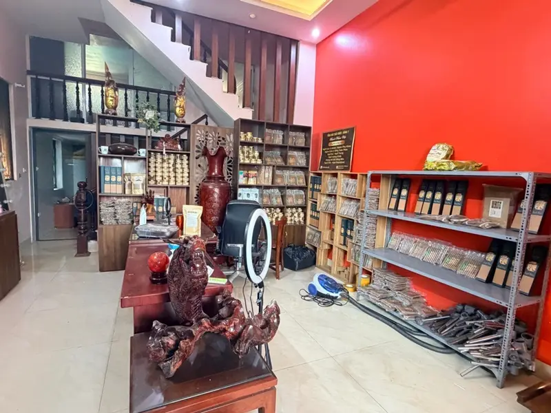 Bán nhà riêng 3 tầng tại phường Tây Hồ, Hà Nội, diện tích 56m², vị trí gần sông và tiện giao thông... Bán nhà riêng tại Tây Hồ, Hà Nội 01