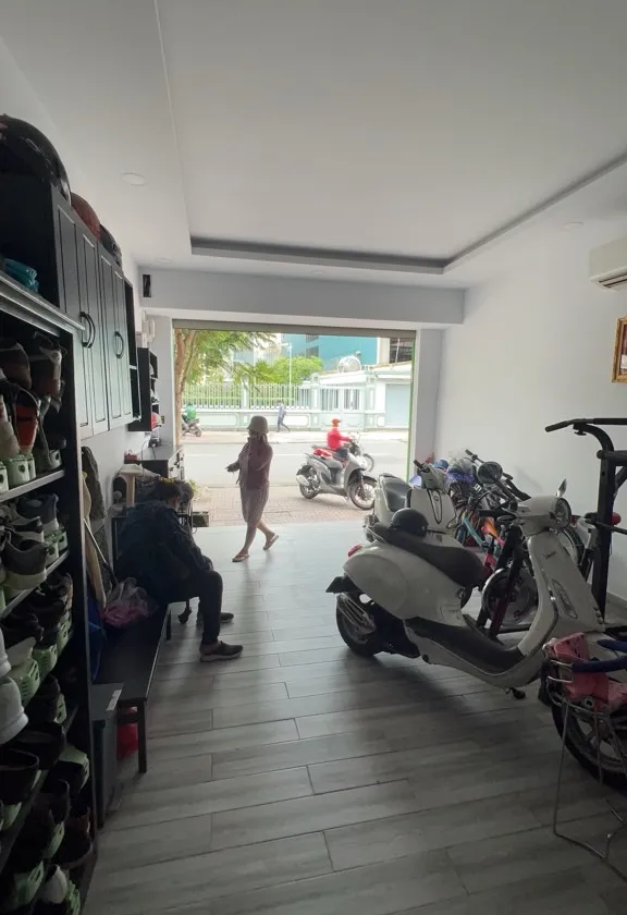 Bán nhà mặt phố trung tâm Quận Phú Nhuận, 2 tầng, 110m2, giá 25.5 tỷ... Bán nhà mặt phố tại Phú Nhuận, Hồ Chí Minh 01