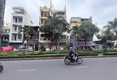Nhà góc 2 tầng mặt phố Phan Xích Long, Phú Nhuận giảm giá mạnh... Bán nhà mặt phố tại Cầu Kiệu, Hồ Chí Minh 02