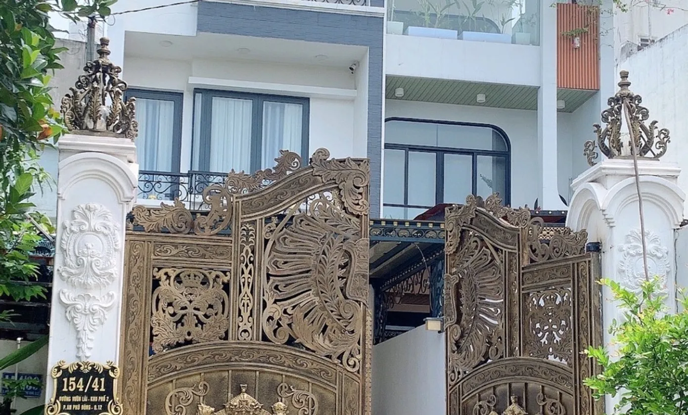 Nhà riêng 3 tầng hiện đại tại Phường An Phú Đông... Bán nhà riêng tại An Phú Đông, Hồ Chí Minh 01