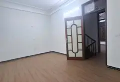 Nhà phân lô ô tô đỗ cửa, cách phố chỉ 50m... Bán nhà riêng tại Láng, Hà Nội 01