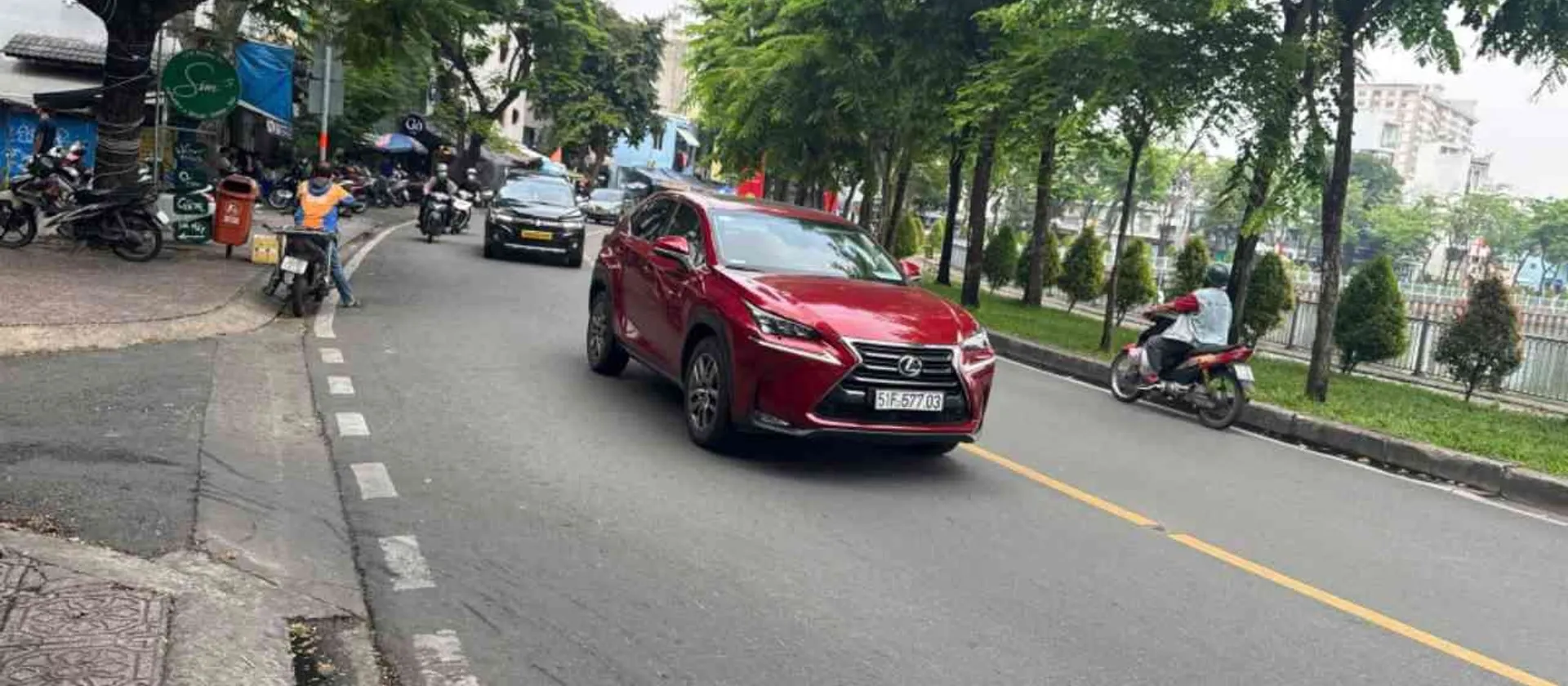Nhà mặt tiền siêu rộng ngay trung tâm Quận 1, giá sốc giảm ngay 1 tỷ... Bán nhà mặt phố tại Tân Định, Hồ Chí Minh 01