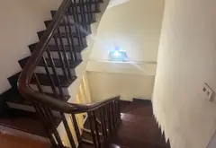 Nhà dân xây chắc chắn. 58m2 giá 9,28 tỷ. Ngõ thông, bãi gửi xe gần.... Bán nhà riêng tại Bồ Đề, Hà Nội 02