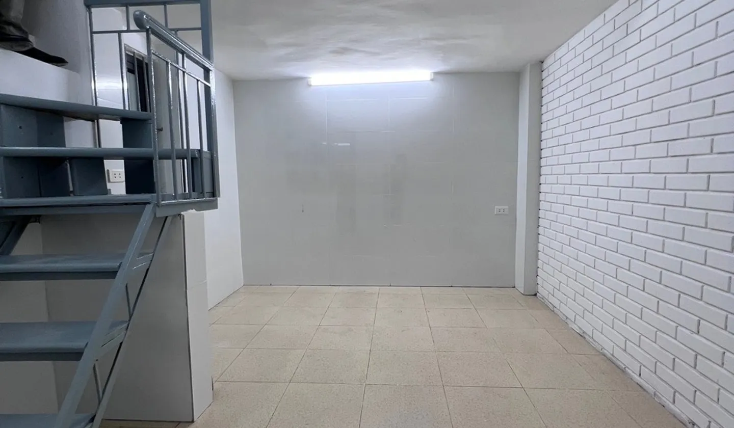 Phạm Hồng Thái - Nhà 3 tầng ,3 ngủ tại trung tâm Ba Đình, gần Hồ Tây và Hồ Gươm... Bán nhà riêng tại Ba Đình, Hà Nội 01