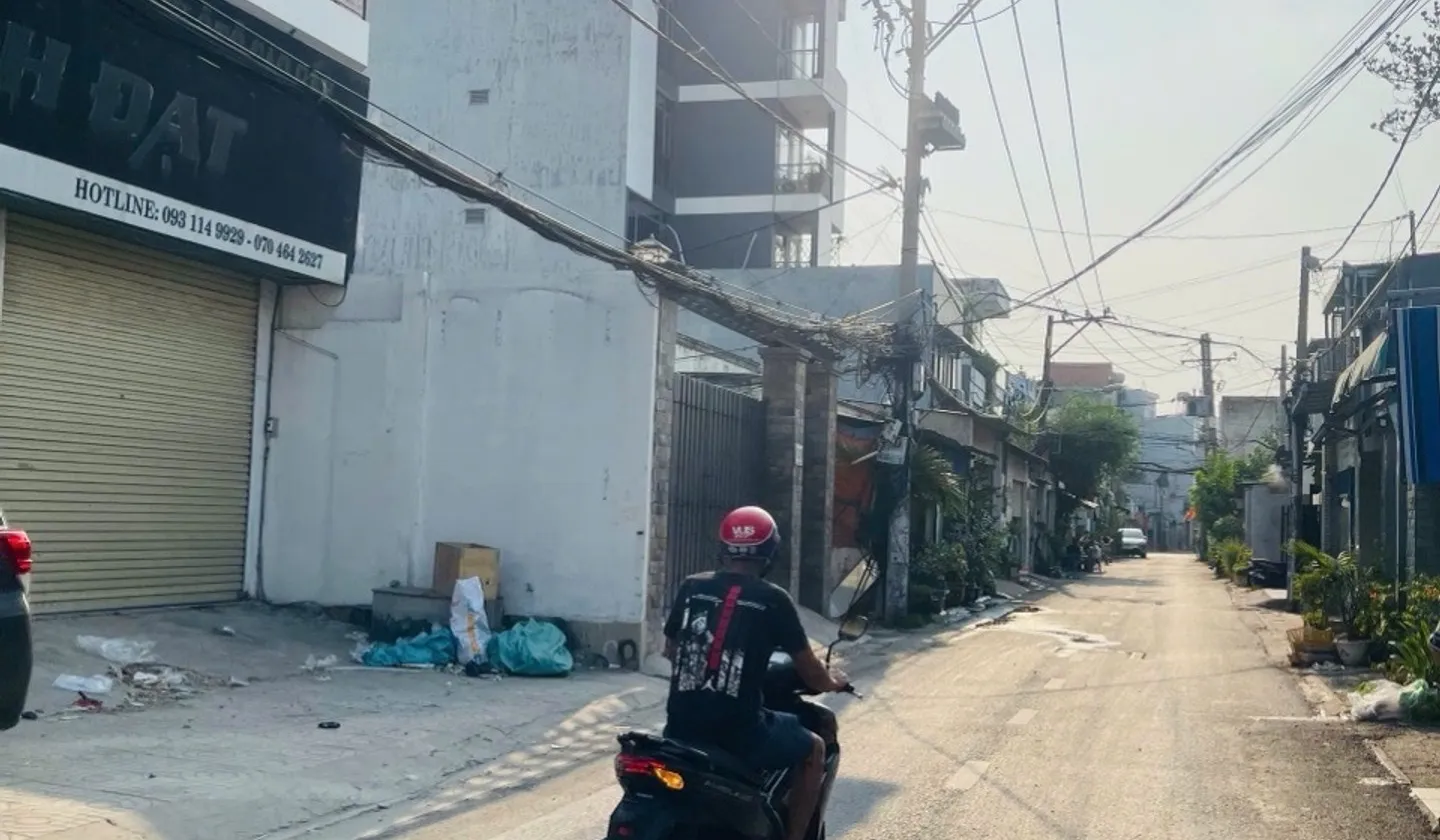 Nhà đẹp Q12 giá hời, chỉ 3.29 tỷ, sẵn ở ngay... Bán nhà riêng tại Đông Hưng Thuận, Hồ Chí Minh 01