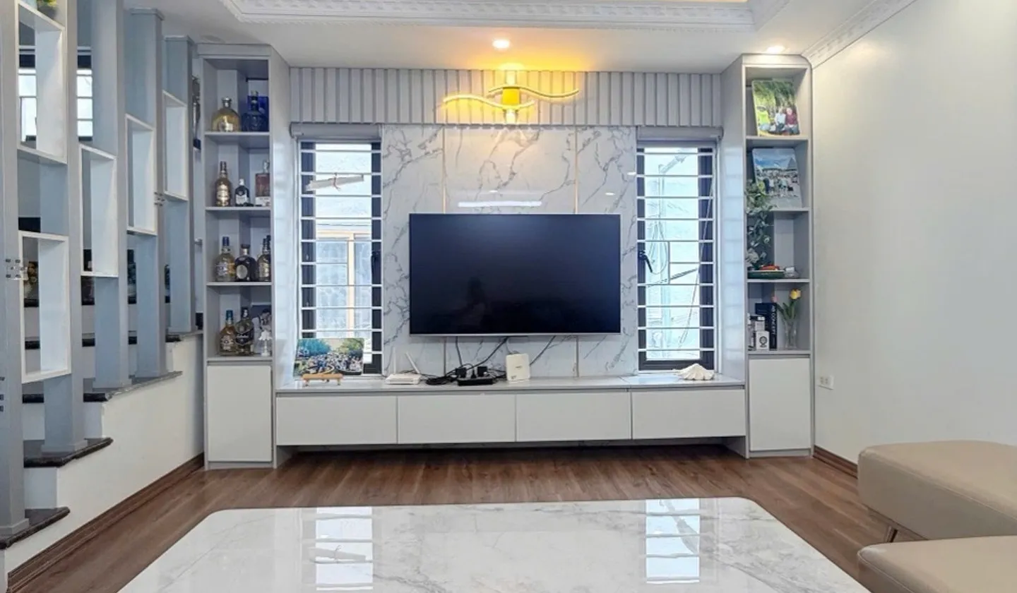 Bán nhà 5 tầng lô góc mặt ngõ xã Thanh Trì giá 8.3 tỷ... Bán nhà riêng tại Thanh Trì, Hà Nội 01