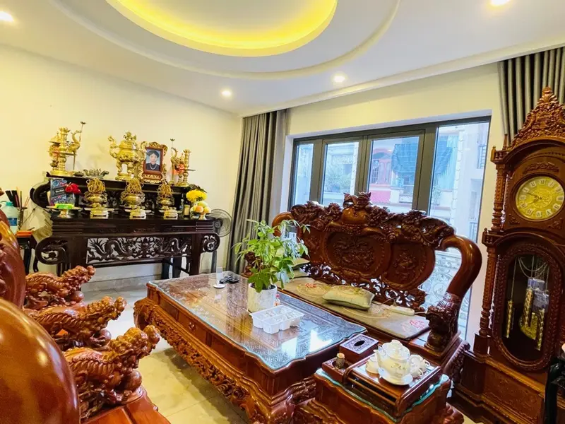 Nhà mặt phố 5 tầng tại khu vực Tân Sơn Nhất với thang máy và nội thất cao cấp... Bán nhà mặt phố tại Tân Sơn Nhất, Hồ Chí Minh 01
