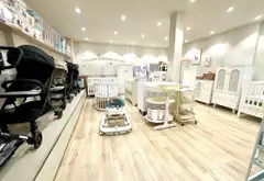Nhà mặt phố đẳng cấp tại Quận 3 với mặt tiền 6m, vị trí vàng kinh doanh sầm uất... Bán nhà mặt phố tại Xuân Hòa, Hồ Chí Minh 03