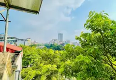 Nhà mặt phố Kim Giang 5 tầng, kinh doanh đa năng, vỉa hè rộng rãi... Bán nhà mặt phố tại Khương Đình, Hà Nội 06
