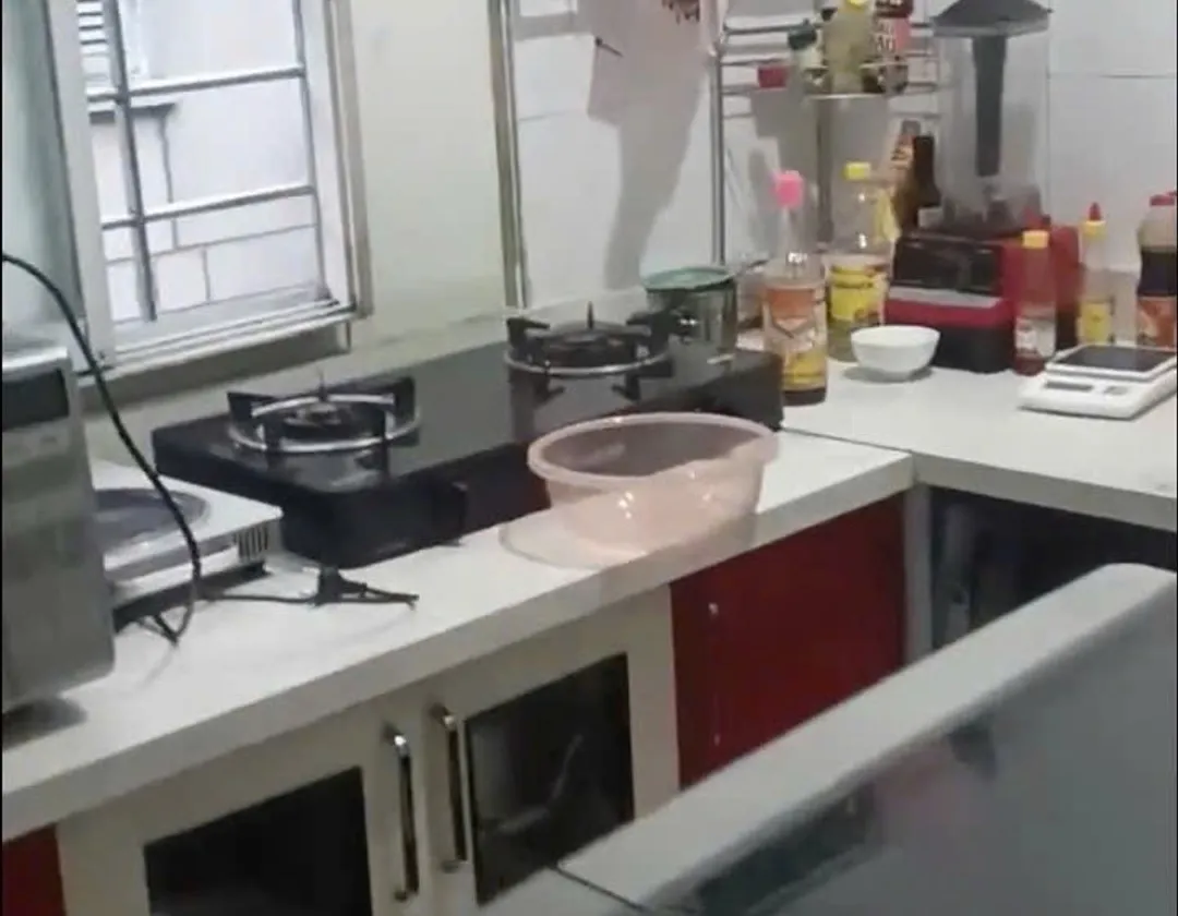 Bán căn hộ chung cư 2 phòng ngủ tại Quận 3, giá hợp lý... Bán căn hộ chung cư tại Nhiêu Lộc, Hồ Chí Minh 01
