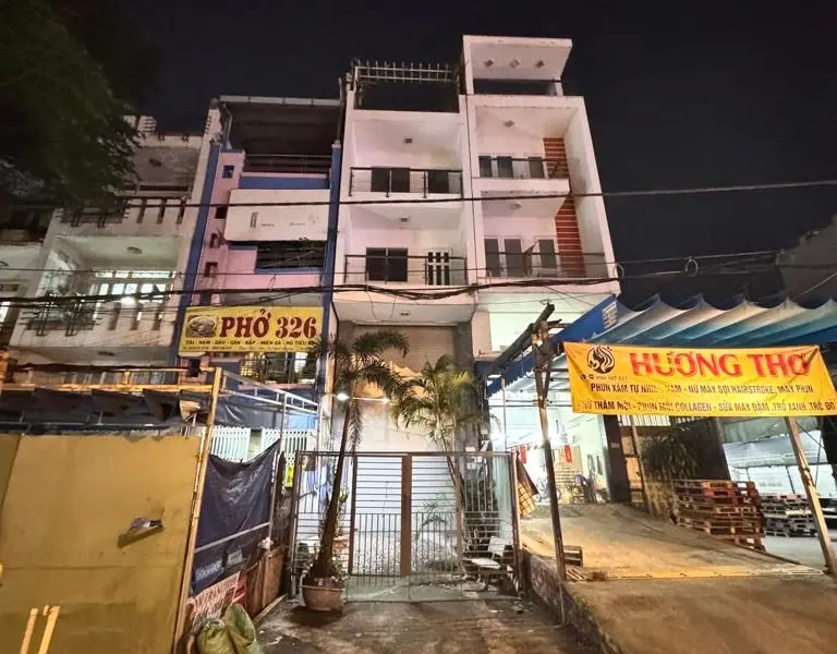 Nhà mặt phố đỉnh An Dương Vương Q6, 6 tầng rộng rãi, giá tốt... Bán nhà mặt phố tại Bình Phú, Hồ Chí Minh 01