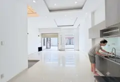 Nhà Hẻm Xe Hơi Thủ Đức, Tặng Thương Lượng Giá Tốt... Bán nhà riêng tại Thủ Đức, Hồ Chí Minh 04