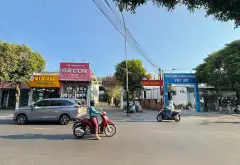 Bán gấp nhà mặt phố 701m2 trung tâm Dĩ An, giá tốt nhất... Bán nhà mặt phố tại Dĩ An, Hồ Chí Minh 09