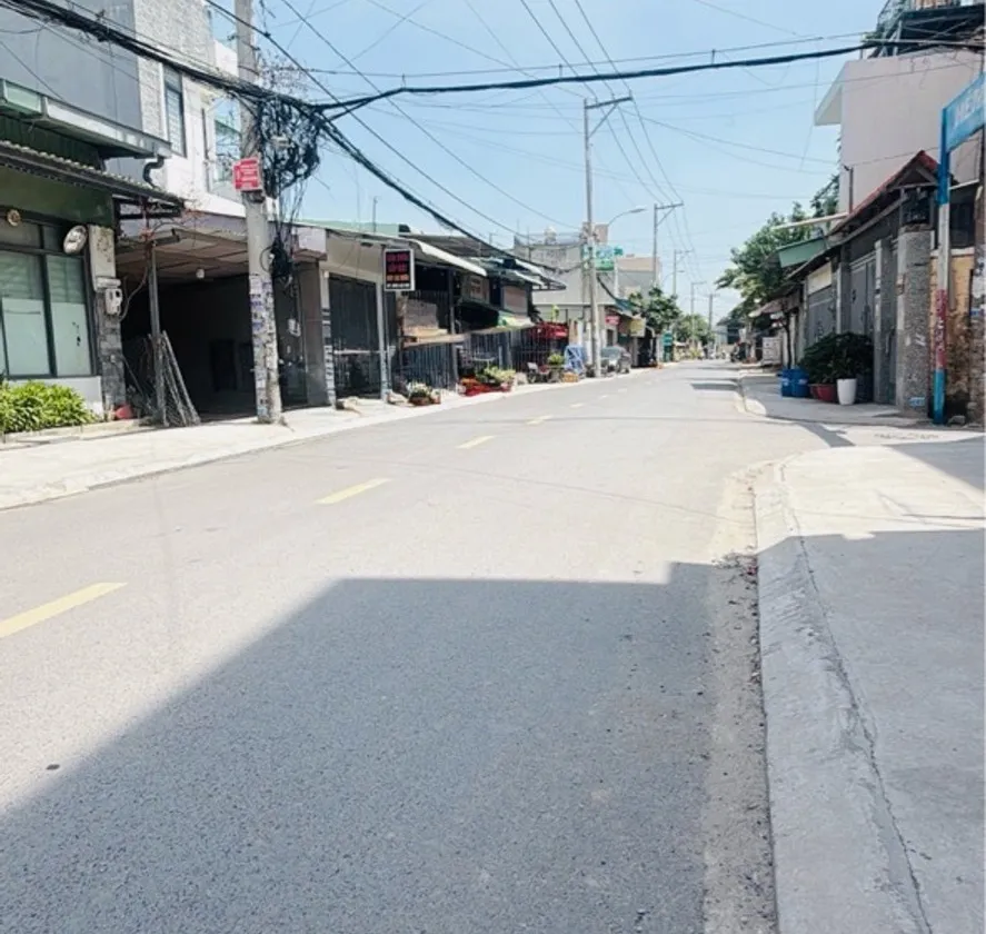 Nhà mặt phố Thạnh Xuân giá tốt giảm sâu trong tháng 9... Bán nhà mặt phố tại Thới An, Hồ Chí Minh 01