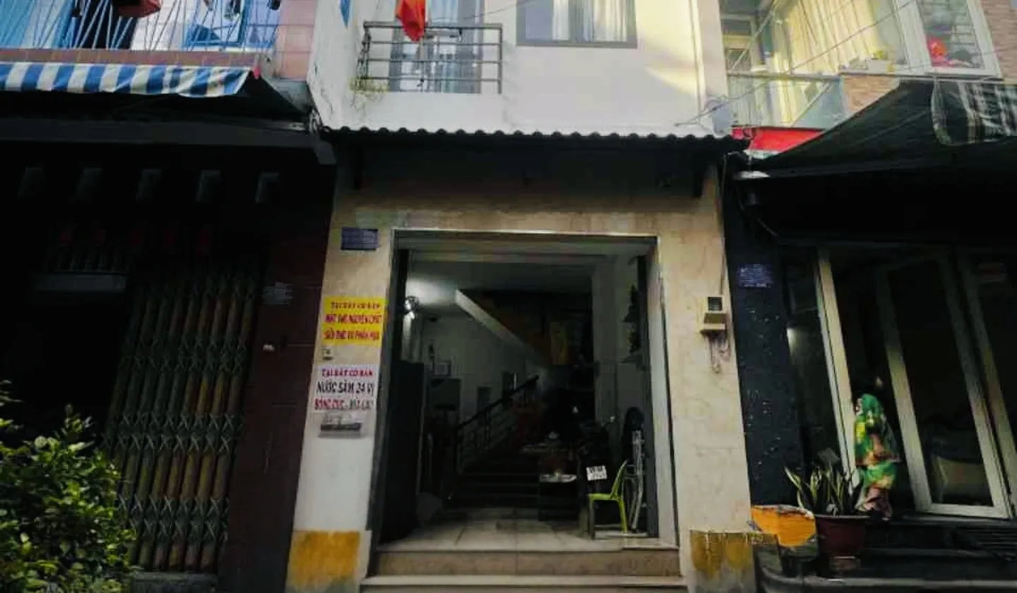 Bán nhà 3 tầng diện tích 37m2 tại Âu Cơ, Tân Bình giá 6,5 tỷ... Bán nhà mặt phố tại Bảy Hiền, Hồ Chí Minh 01