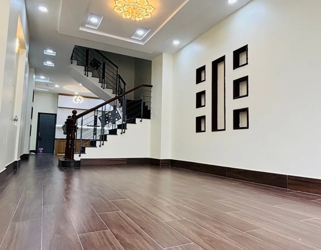 Bán gấp nhà mặt tiền KDC Ứng Thành Quận 8 giá 8,1 tỷ... Bán nhà mặt phố tại Bình Đông, Hồ Chí Minh 01