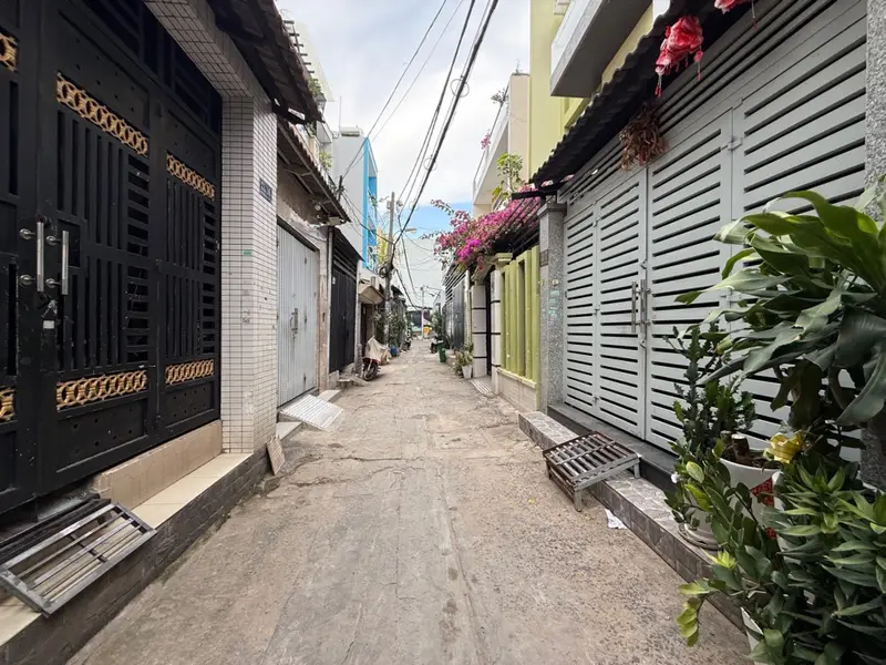 Nhà gần Công viên Phú Lâm, diện tích 48.3m2,giá hơn 5 t... Bán nhà riêng tại An Lạc, Hồ Chí Minh 01