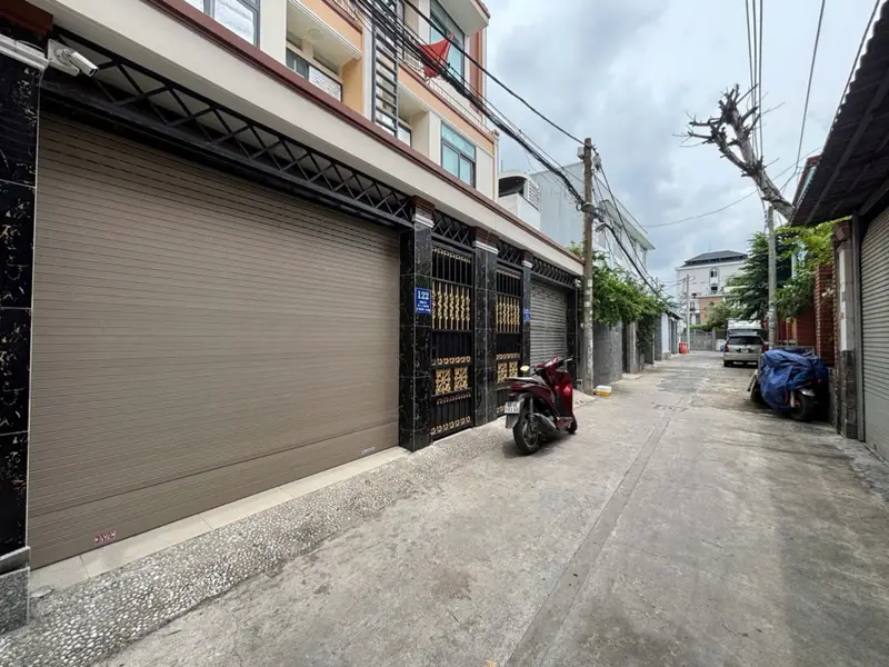 Cơ hội sở hữu nhà 3 tầng 3 phòng ngủ hướng Đông Bắc Giá tốt rẻ nhất lúc này... Bán nhà riêng tại Tam Bình, Hồ Chí Minh 01
