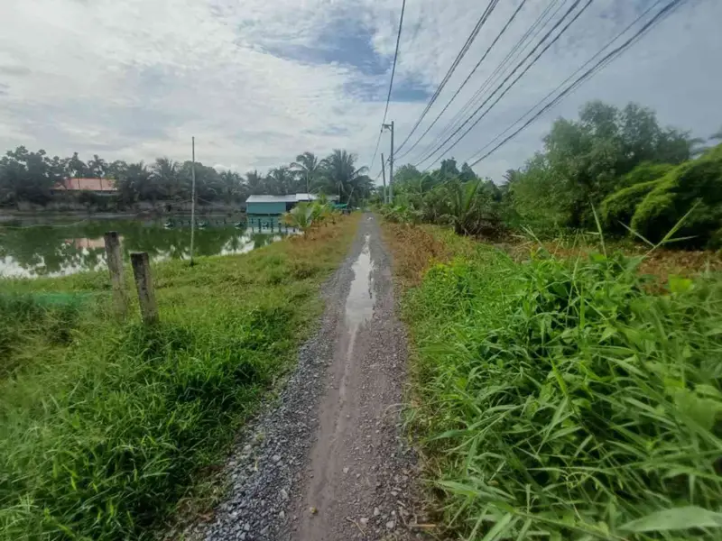 Trương Văn Đa,Đường Đá Xanh Xe Ba Gác Tới Đất
BÁN 1 CÔNG ĐẤT LUK GIÁ 3 TỶ... Bán đất tại Bình Lợi, Hồ Chí Minh 01