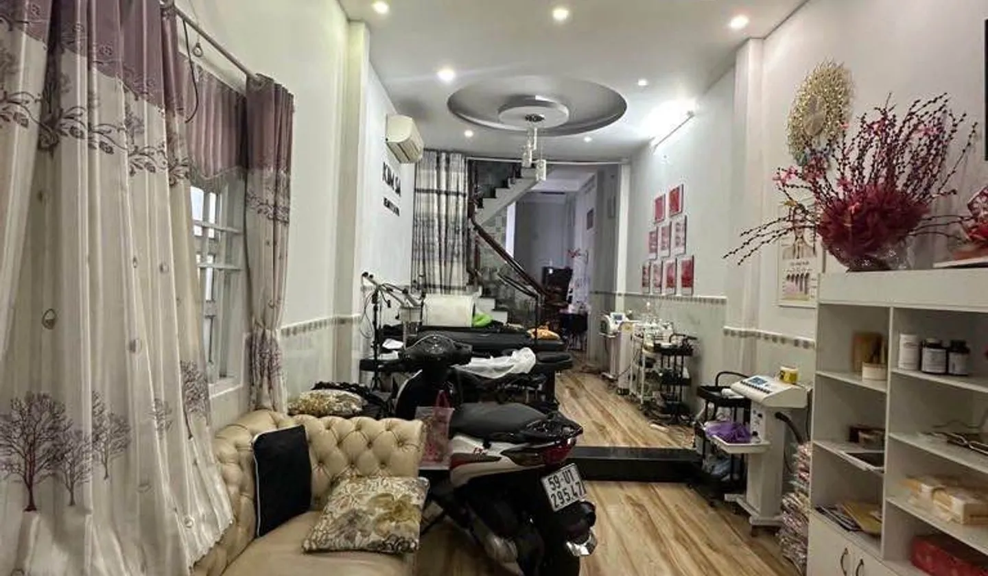 🏡HOT- NHÀ 2 CĂN SÁT VÁCH TMT13 TRUNG MỸ TÂY Q12- 181m2 – HẺM XE HƠI 8M – GIÁ 11.2 TỶ TL... Bán nhà riêng tại Trung Mỹ Tây, Hồ Chí Minh 01