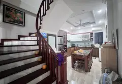 Bán nhà 5 tầng tại phường Bồ Đề, diện tích 45.2 m², ngõ thông ô tô đỗ cửa, gần hồ Bồ Đề... Bán nhà riêng tại Bồ Đề, Hà Nội 02