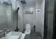 Siêng phẩm nhà 6 phòng ngủ Nguyễn Văn Cừ, ô tô đỗ cửa già 11 tỷy... Bán nhà riêng tại Long Biên, Hà Nội 03