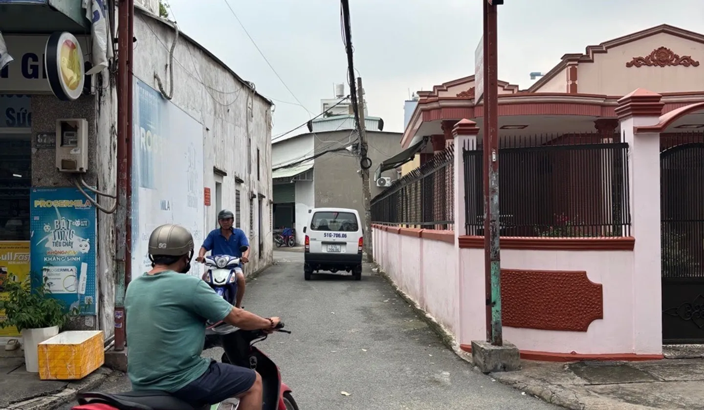Nhà trệt sổ vuông, hẻm rộng sạch - Gần KCN Tân Bình chỉ 10 tỷ... Bán nhà riêng tại Tân Sơn, Hồ Chí Minh 01