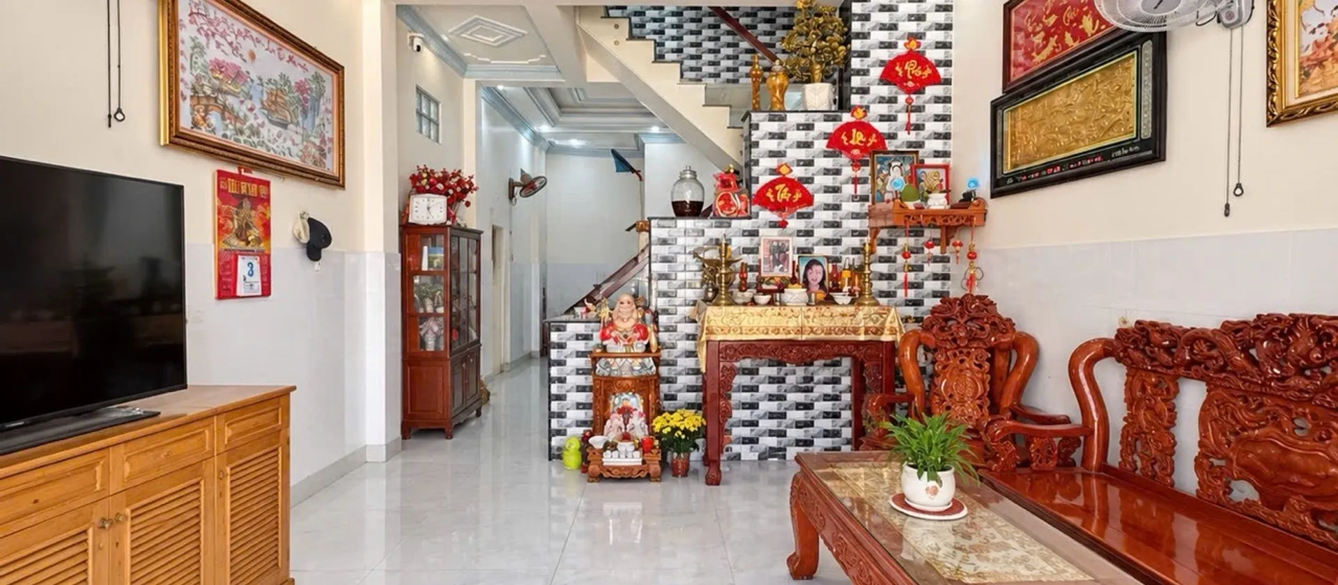 Nhà mặt phố 2 tầng mặt tiền rộng tại Lê Văn Lương, Quận 7, kinh doanh thuận lợi... Bán nhà mặt phố tại Tân Hưng, Hồ Chí Minh 01