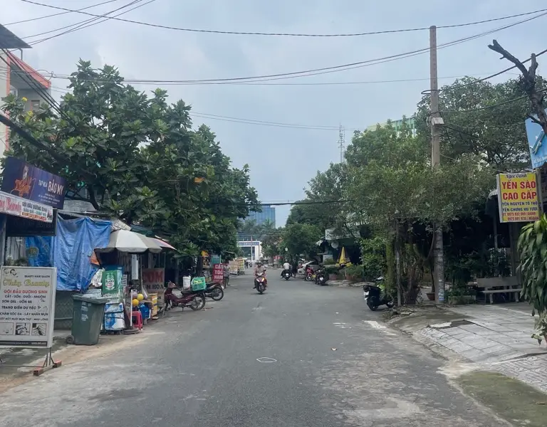 💰 GIÁ MỚI 13,5 TỶ | CHDV DÒNG TIỀN 40TR/THÁNG – TÂN PHÚ
📍 Khu bàn cờ, đường 10m lề 4m – khu ăn uố... Bán nhà mặt phố tại Tây Thạnh, Hồ Chí Minh 01