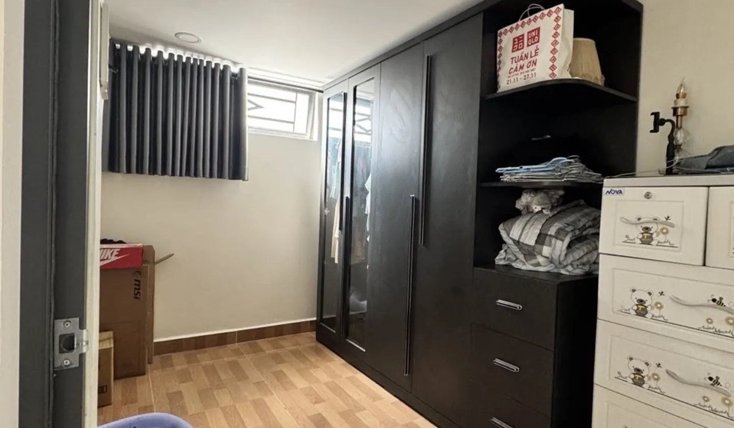 Bán nhà riêng 4 tầng hiện đại tại Quận 8, diện tích 33m2, hẻm xe hơi, 3 phòng ngủ... Bán nhà riêng tại Chánh Hưng, Hồ Chí Minh 01